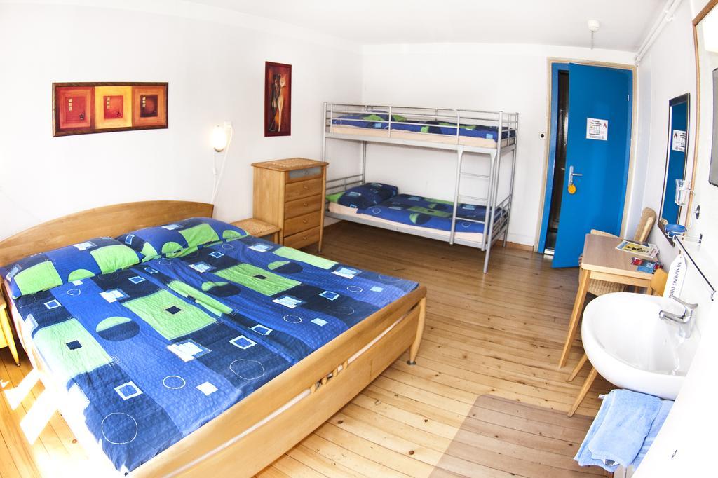 Happy Inn Lodge Interlaken Quarto foto